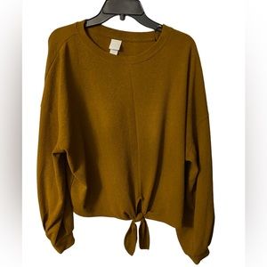 H&M front tie long sleeve knit/sweater